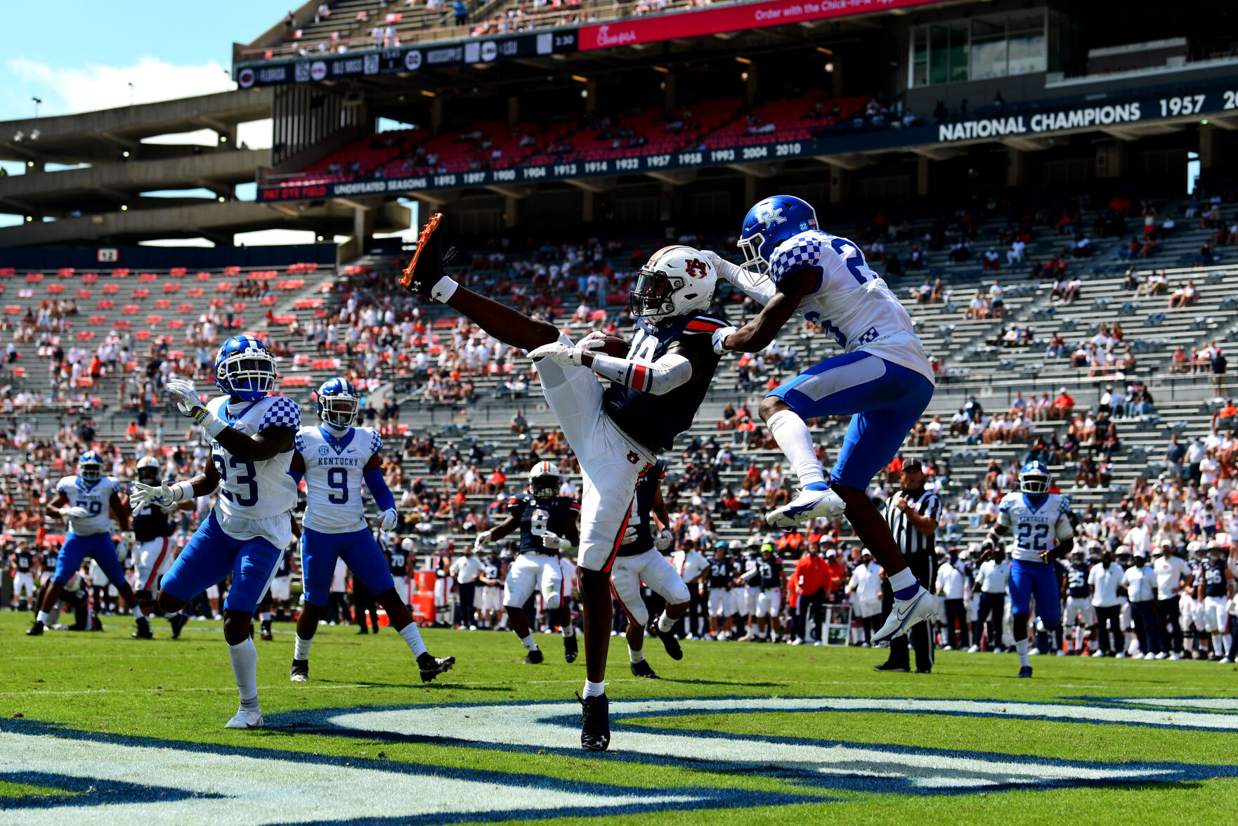 Football: Auburn vs Kentucky